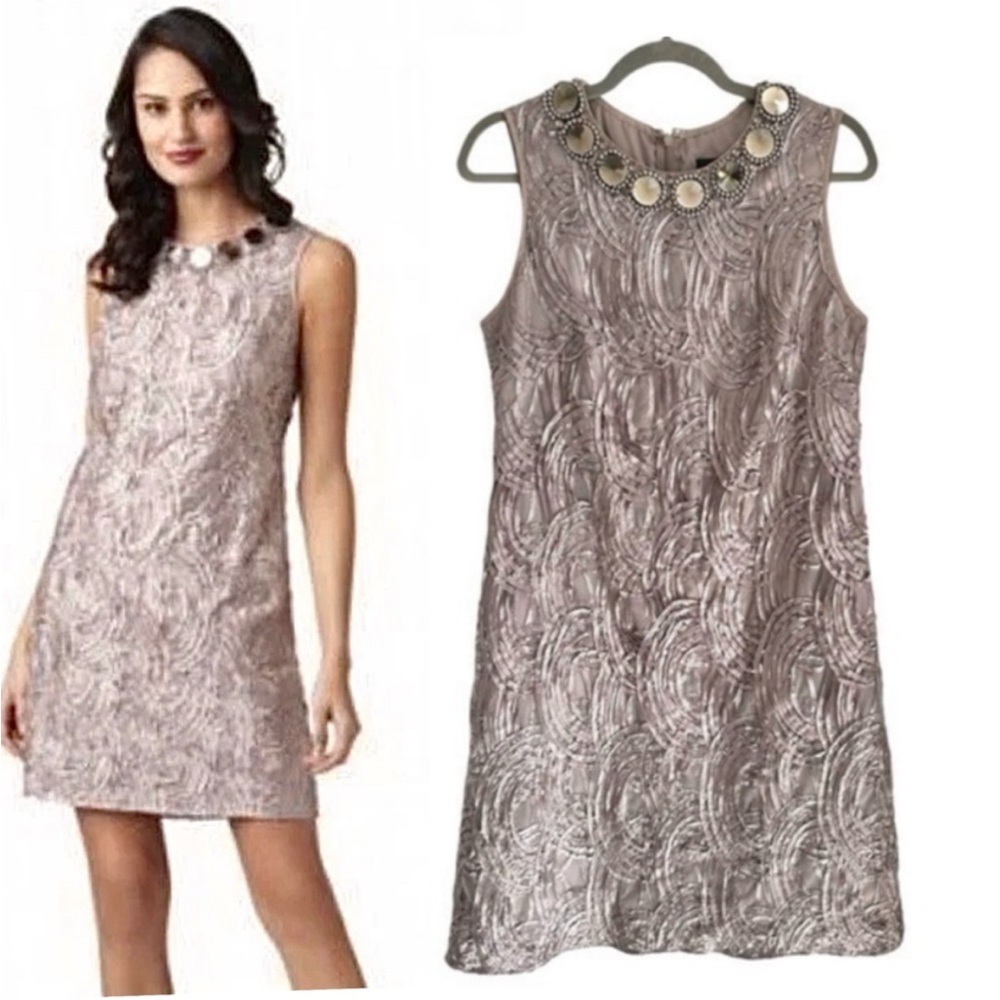 Adrianna Papell Champagne Blush Sleeveless Sheath Cocktail Dress Size 12 Formal